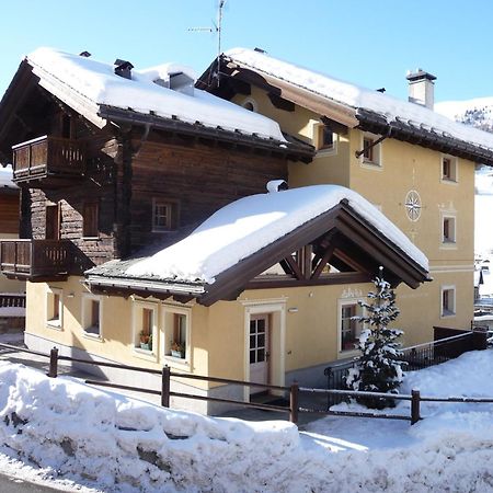 Chalet Mottolino Aparthotel Livigno Exterior photo